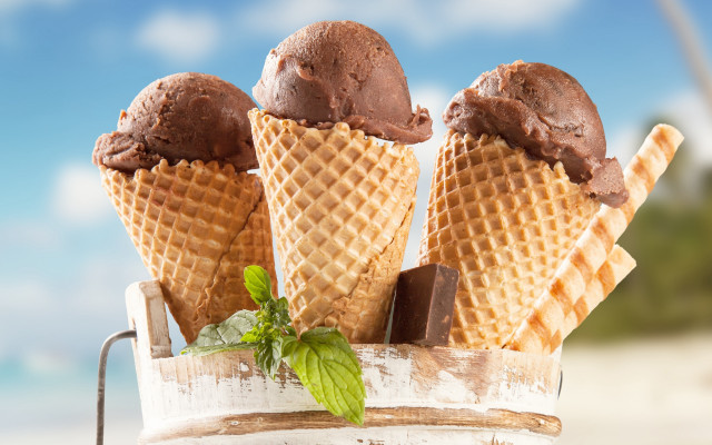 Ice cream bucket chocolate mint free wallpaper - medium preview image