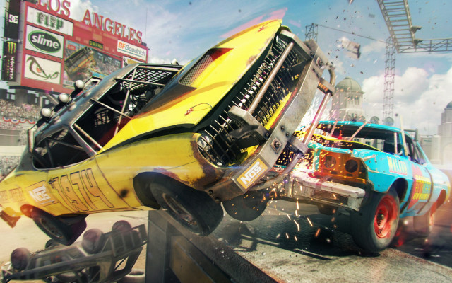 Car crash crowd city automotive free wallpaper - medium preview image