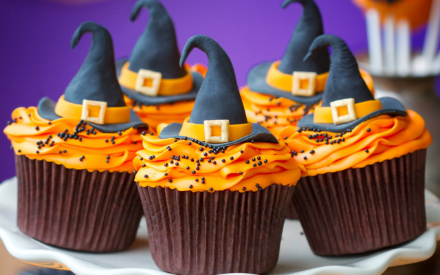 Cupcakes witches hats decorations purple free wallpaper - medium preview image