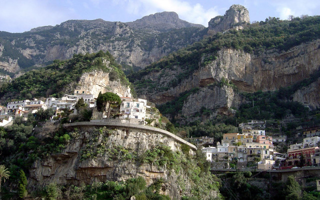 Mountain town bridge cliff castle free wallpaper - medium preview image