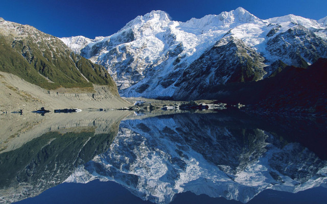 Mountain range lake reflection beach free wallpaper for desktop - medium preview image