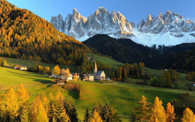 Mountain village autumn leaves church free wallpaper - medium preview image