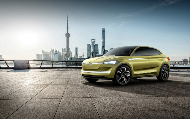Yellow car city skyline bridge free wallpaper - medium preview image