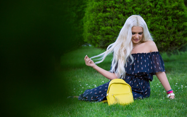 Blonde woman sitting grass yellow free wallpaper - medium preview image