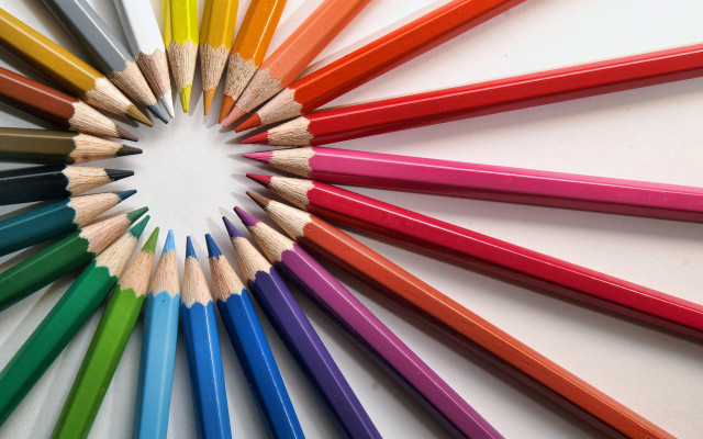 Colored pencils circle ultrafine crayon free wallpaper - medium preview image