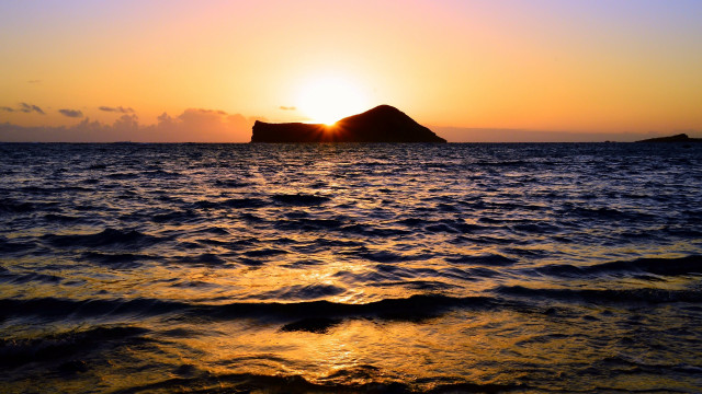 Sunset water island clouds matte free wallpaper - medium preview image