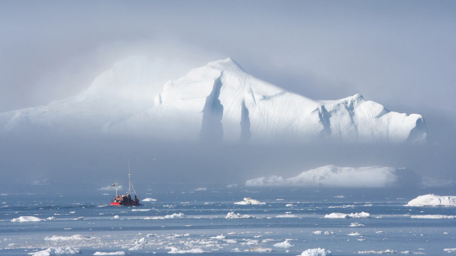 Boat mountain iceberg fog beach free wallpaper - medium preview image