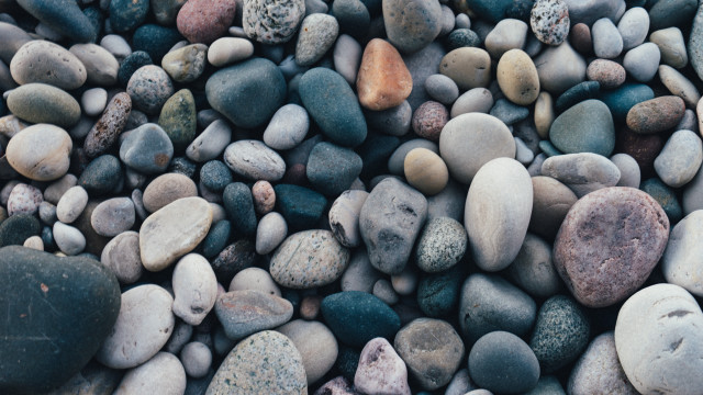 Rocks collective shallow tilt shift free wallpaper - medium preview image