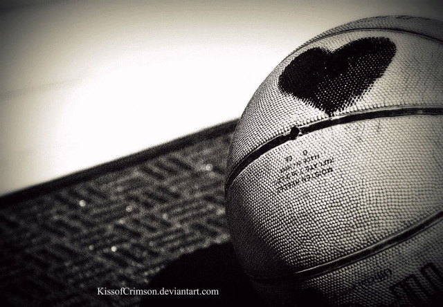 Basketball heart mat wall light free wallpaper - medium preview image