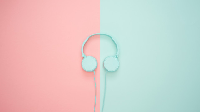 Headphones pastel background pink blue free wallpaper - medium preview image