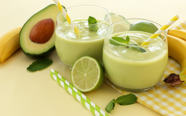 Green smoothie banana lime leaf free wallpaper - medium preview image