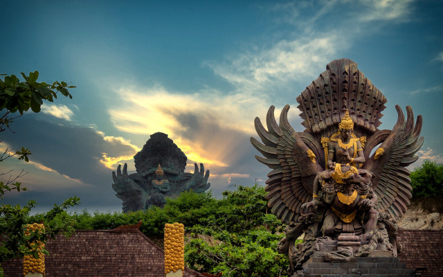 Demon statue wings sunset skyline free wallpaper - medium preview image