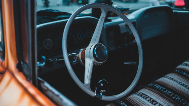 Car dashboard steeringwheel dashlight seatbelt free wallpaper - medium preview image