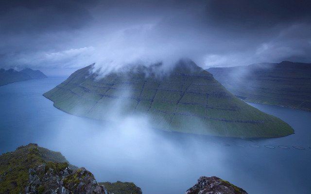 Mountain water cloudy sky nature free wallpaper - medium preview image