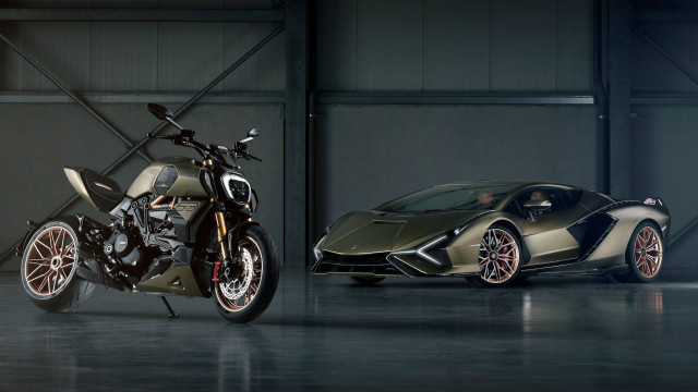 Motorcycle sportscar garage darkwall digital free wallpaper - medium preview image