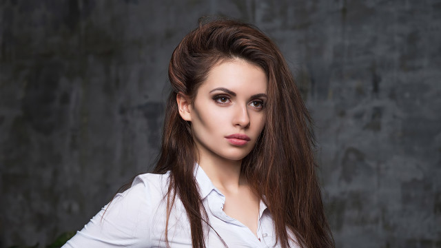 Elina karimova long ponytail white free wallpaper - medium preview image
