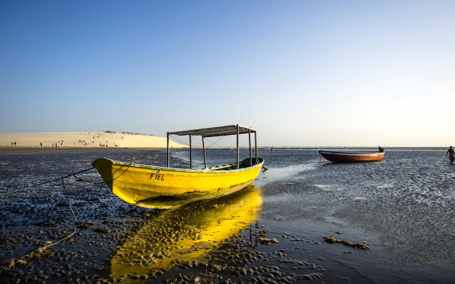 Yellow boat beach man cloud free wallpaper - medium preview image