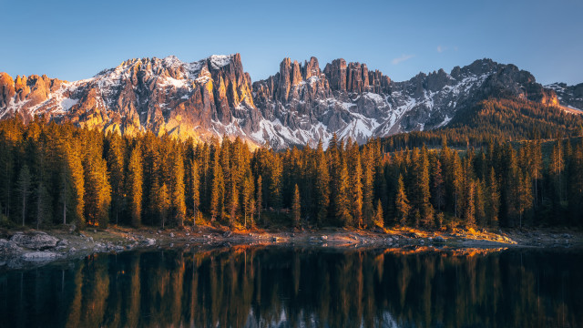 Mountain lake forest rocks autumn free wallpaper - medium preview image