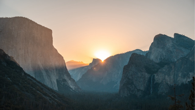 Yose mountains sunset lake river free wallpaper - medium preview image