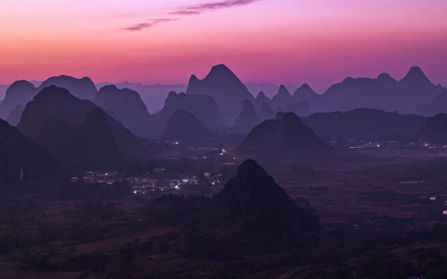 Mountain sunset pink sky small free wallpaper - medium preview image