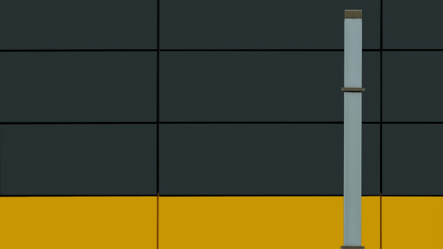 Tall pole yellow wall clock free wallpaper - medium preview image
