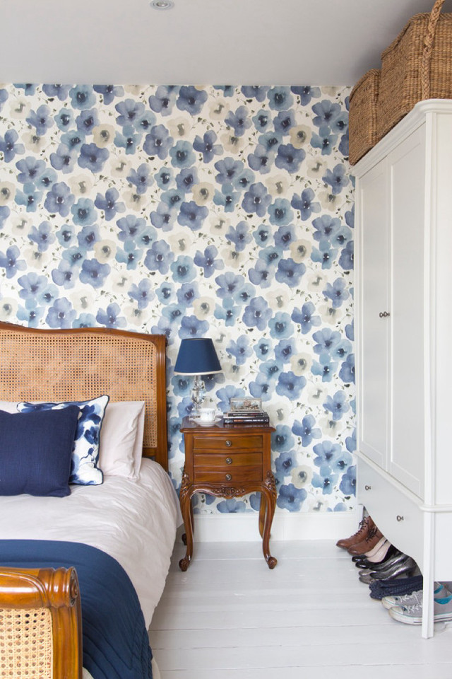Bedroom with bed comfort cozy #2 free wallpaper - medium preview image