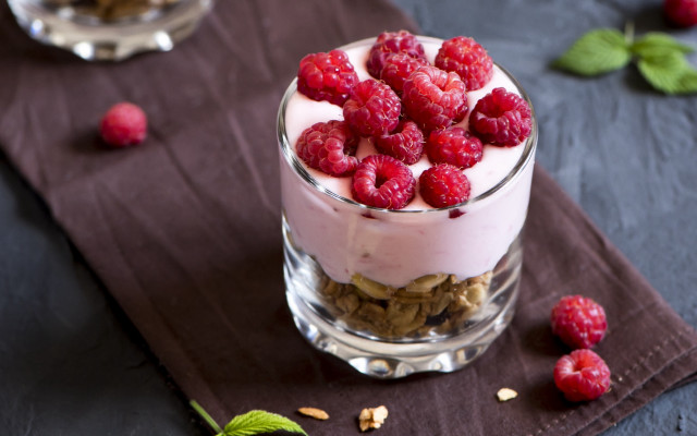 Raspberry granola dessert glass milk free wallpaper - medium preview image