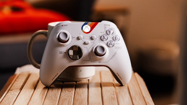 White controller wooden table red free wallpaper - medium preview image