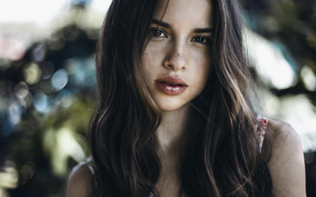 Woman longhair whiteShirt tree portrait free wallpaper - medium preview image