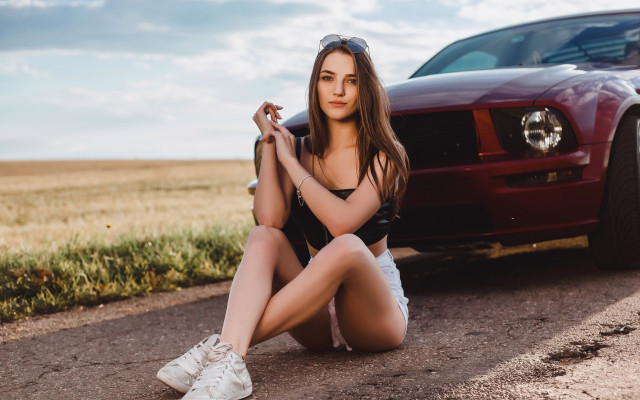 Eszter mattioni beach road car free wallpaper - medium preview image