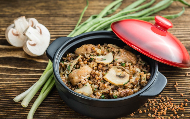Mushroom onion bowl garlic greenbeans free wallpaper - medium preview image