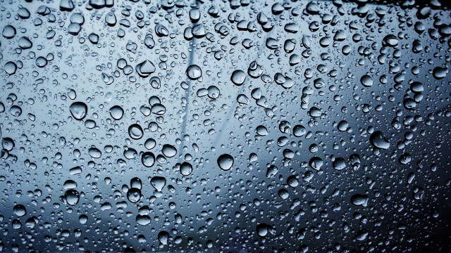 Rain covered window water bubble free wallpaper - medium preview image
