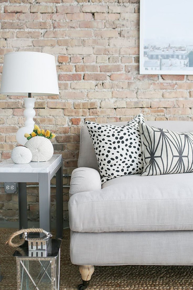 Living room white couch lamp free wallpaper - medium preview image