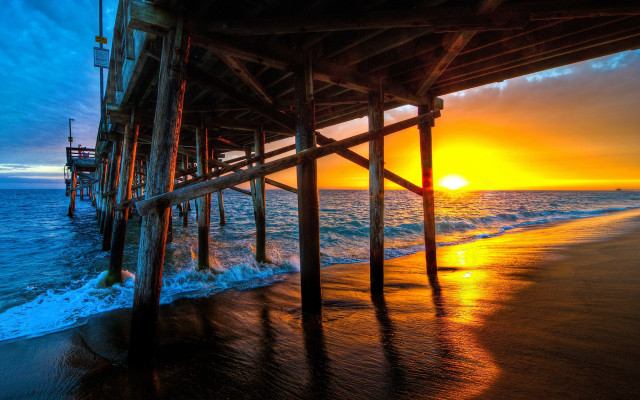 Pier sunset ocean waves beach free wallpaper - medium preview image