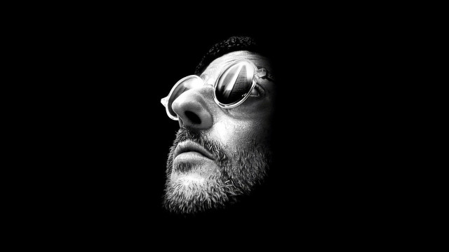 Bearded man glasses looking up #3 free wallpaper - medium preview image