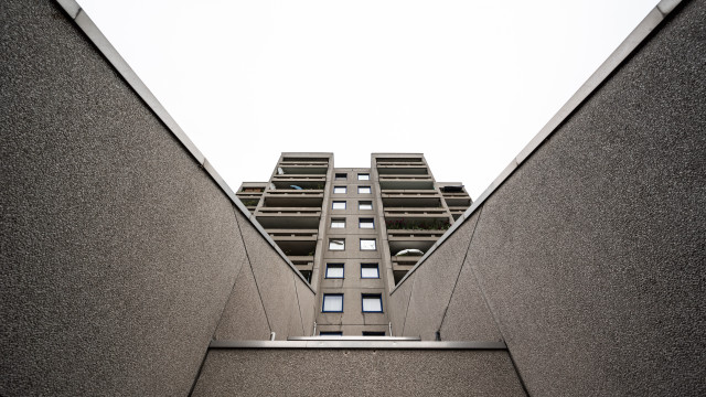 Tall building skyline brutalism tiltshift free wallpaper - medium preview image