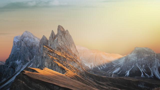 Mountain range snowy horizon beach #2 free wallpaper - medium preview image