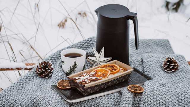 Orange slices coffee blanket snowflake free wallpaper - medium preview image
