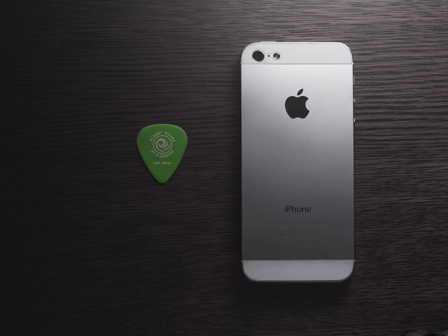 Green picker iphone black case free wallpaper - medium preview image