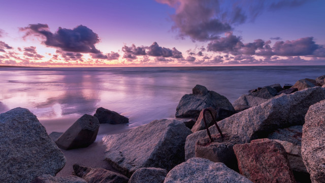 Rocky beach sunset mooring clouds free wallpaper - medium preview image