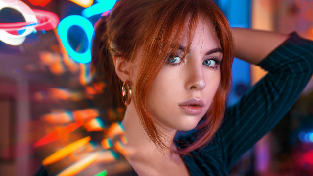 Elina karimova neon hologram blue free wallpaper - medium preview image