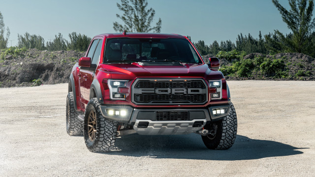 Red truck big bumper grille free wallpaper - medium preview image