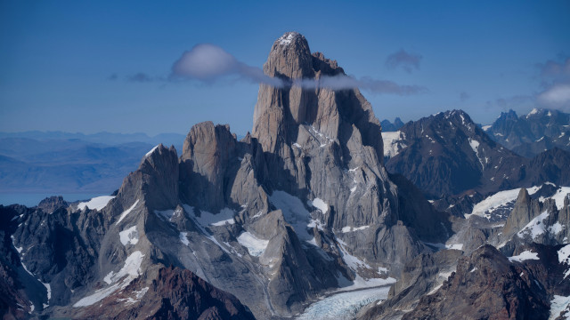 Mountain range snowy peaks cloudy free wallpaper - medium preview image
