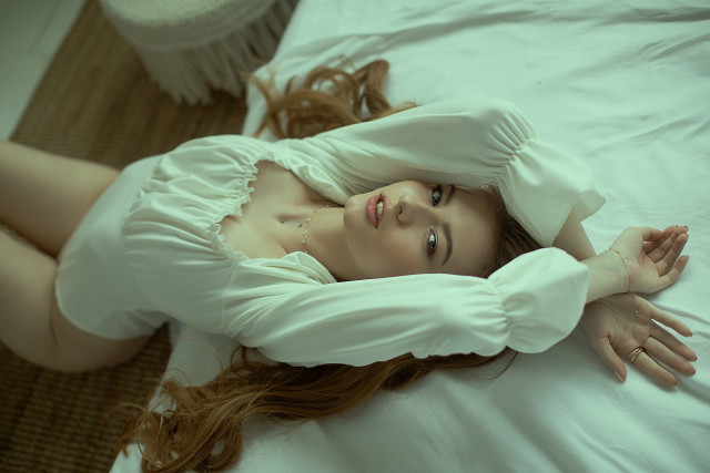 Woman bed rococo elina karimova free wallpaper - medium preview image