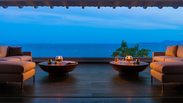 Living room ocean night candles #2 free wallpaper - medium preview image
