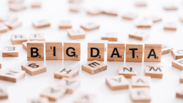 Big data abstract florence engelbach free wallpaper - medium preview image