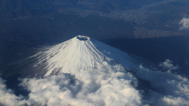 Mountain snow clouds plane window free wallpaper - medium preview image