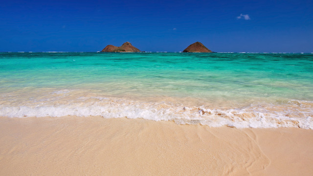 Beach rock waves sky ocean free wallpaper - medium preview image