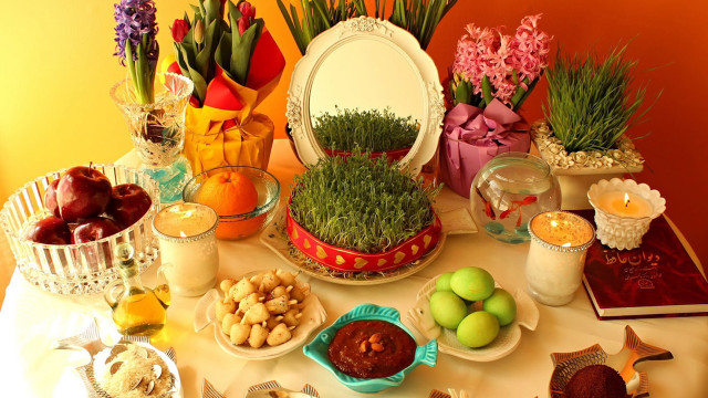 Table food flowers fruit mirror free wallpaper - medium preview image