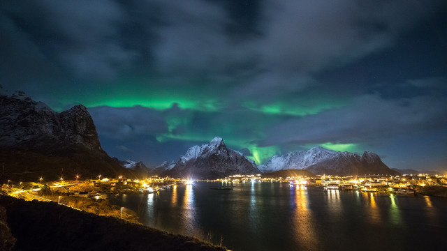 Green aurora city mountains night free wallpaper - medium preview image